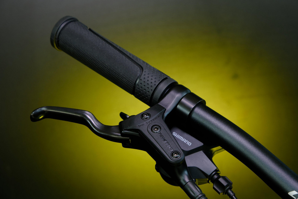 Lorak Sel 8900 HD Серебристый/Салатовый 17р (на рост 155-173)